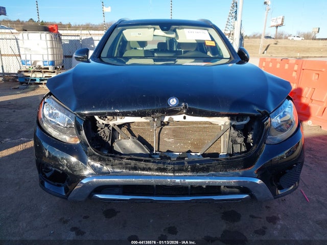 Продажа на аукционе авто 2016 Mercedes-benz Glc 300, vin: WDC0G4JB1GF109443, номер лота: 44138576