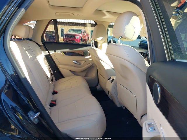Продажа на аукционе авто 2016 Mercedes-benz Glc 300, vin: WDC0G4JB1GF109443, номер лота: 44138576