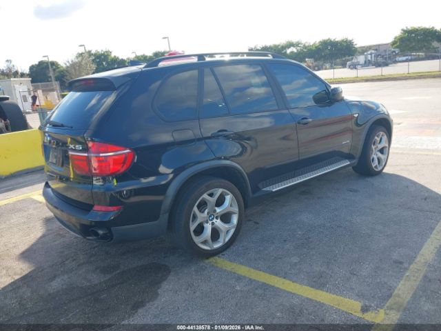 2011 BMW X5 5UXZV4C58BL414330 Photo 3