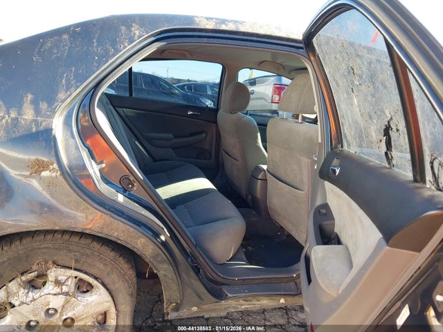 Продажа на аукционе авто 2004 Honda Accord 2.4 Lx, vin: 1HGCM56374A061556, номер лота: 44138583
