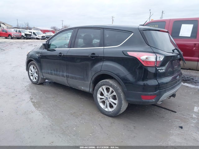 Ford ESCAPE SE 2017 1FMCU9G97HUE08778 Image 3