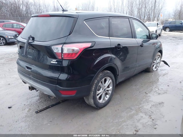 Ford ESCAPE SE 2017 1FMCU9G97HUE08778 Image 4