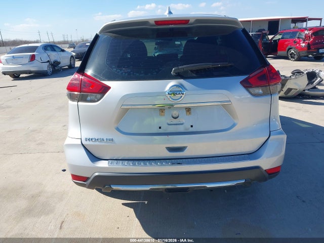 5N1AT2MT5LC795637 Nissan Rogue S Fwd