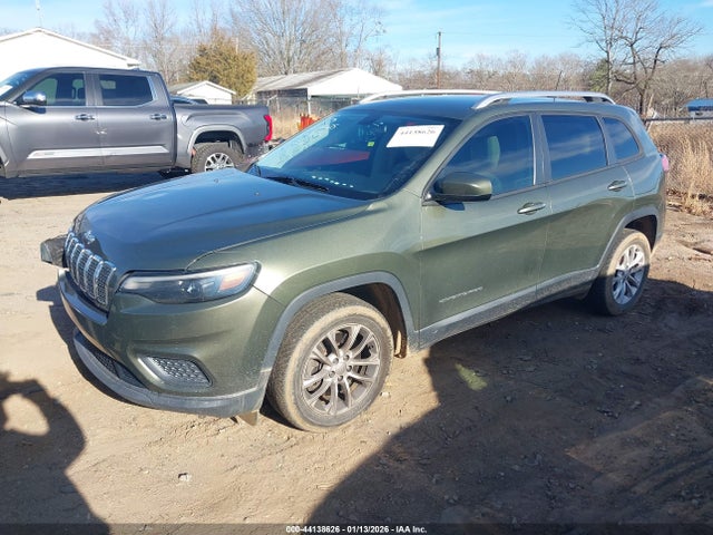 44138626 :رقم المزاد ، 1C4PJLCB3LD525187 vin ، 2020 Jeep Cherokee Latitude Fwd مزاد بيع