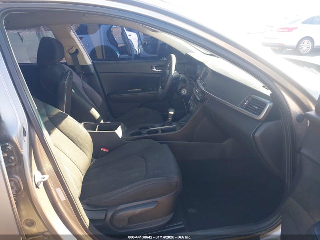 5XXGT4L31GG026795 KIA Optima Lx