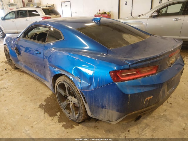 2017 CHEVROLET CAMARO 1G1FB1RX4H0124660 Photo 2