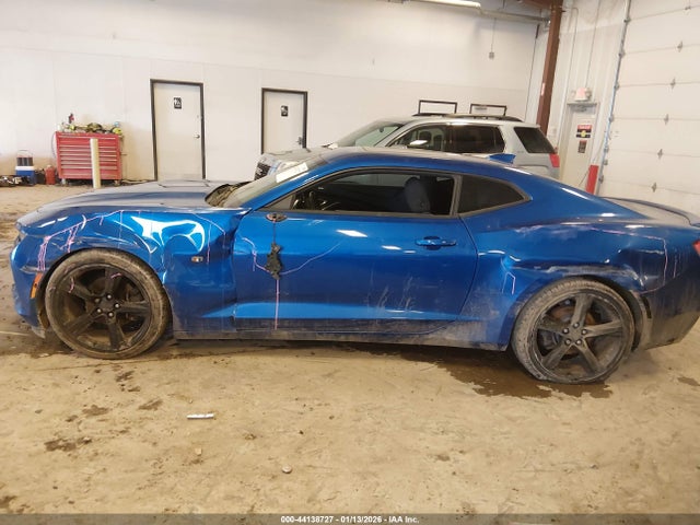 2017 CHEVROLET CAMARO 1G1FB1RX4H0124660 Photo 5
