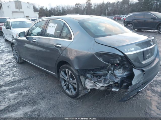2019 MERCEDES-BENZ C 300 WDDWF8EB2KR514549 Photo 2