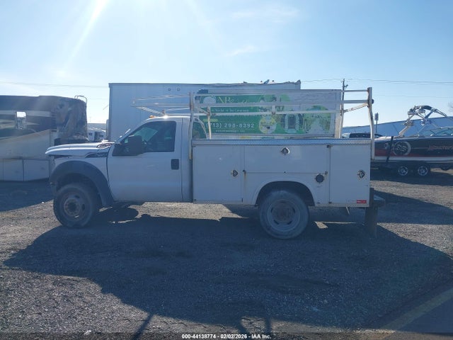 1FDUF4GY2GEB86524 Ford F-450 Chassis Xl