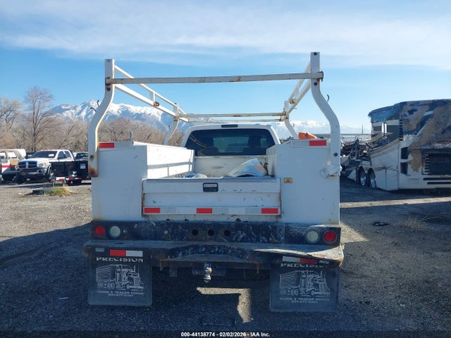 1FDUF4GY2GEB86524 Ford F-450 Chassis Xl