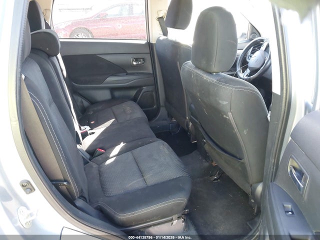 2017 MITSUBISHI OUTLANDER JA4AD3A39HZ020591 Photo 7