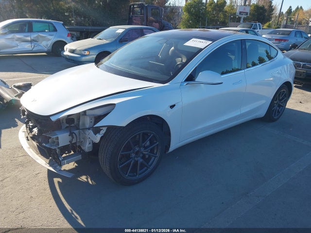 2018 TESLA MODEL 3 5YJ3E1EA3JF045488 Photo 1
