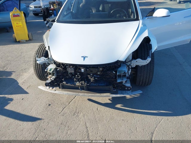 2018 TESLA MODEL 3 5YJ3E1EA3JF045488 Photo 5
