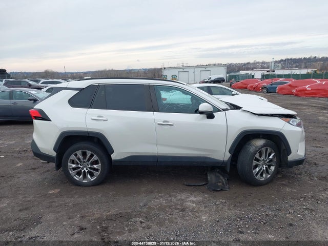 2T3N1RFV7MW207691 Toyota Rav4 Limited