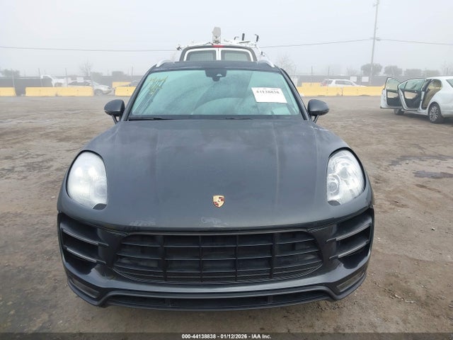 Porsche Macan Turbo 2017 WP1AF2A50HLB61921 Image 12