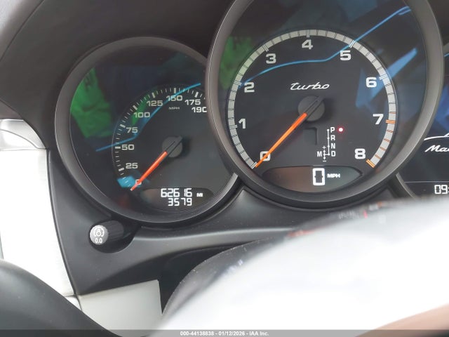 Porsche Macan Turbo 2017 WP1AF2A50HLB61921 Image 15