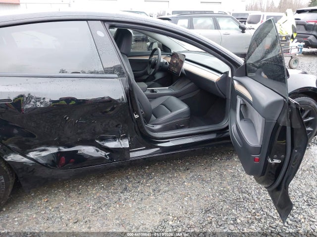 2023 TESLA MODEL 3 5YJ3E1EA2PF512621 Photo 4