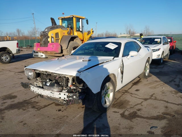 2014 DODGE CHALLENGER 2C3CDYAGXEH176329 Photo 1