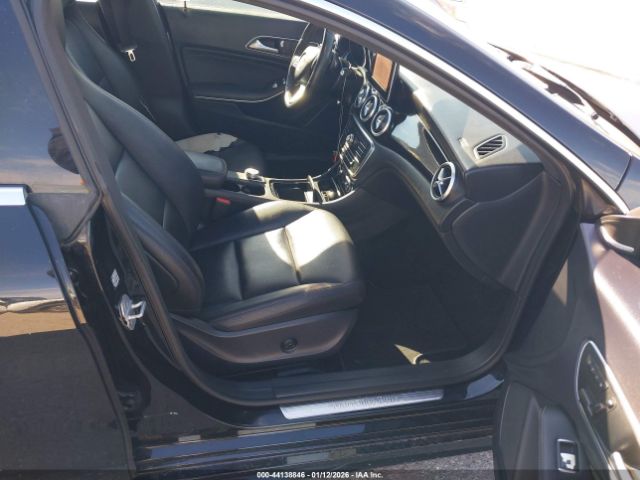 2015 MERCEDES-BENZ CLA 250 WDDSJ4EB4FN207869 Photo 4