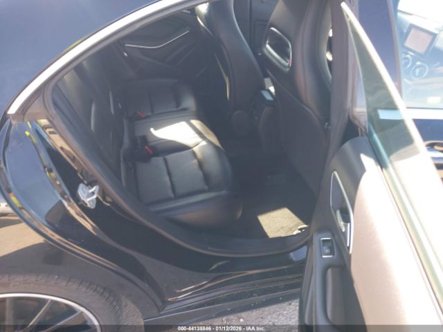 2015 MERCEDES-BENZ CLA 250 WDDSJ4EB4FN207869 Photo 7