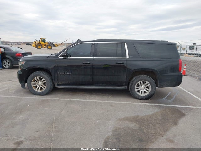 1GNSKJKC9FR669864 Chevrolet Suburban 1500 Lt