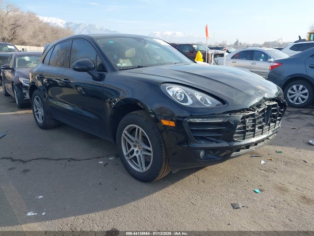 2018 PORSCHE MACAN WP1AA2A52JLB24650 Photo 0