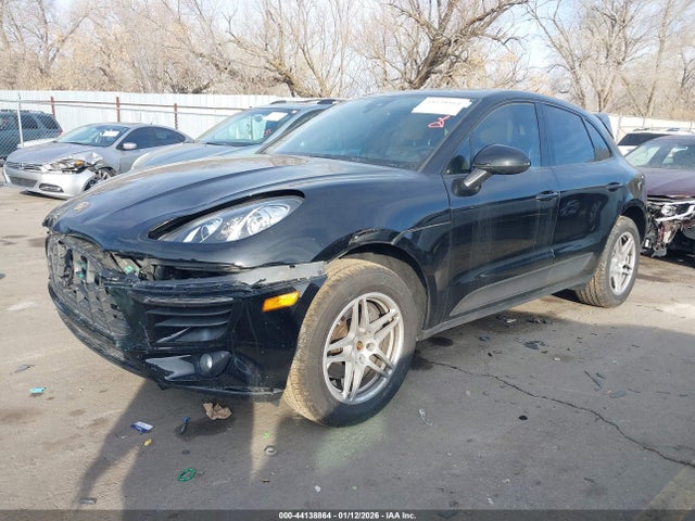 2018 PORSCHE MACAN WP1AA2A52JLB24650 Photo 1