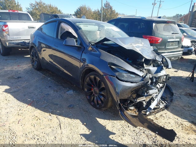 2022 TESLA MODEL Y 7SAYGDEF6NF443784 Photo 0
