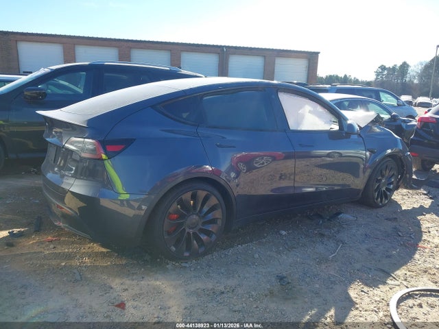 2022 TESLA MODEL Y 7SAYGDEF6NF443784 Photo 3