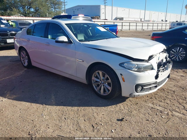 2016 BMW 528I WBA5A5C59GG349695
