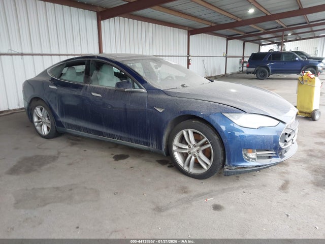 2016 TESLA MODEL S 5YJSA1E14GF129397