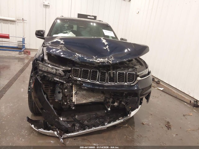 1C4RJKBG0R8584070 Jeep Grand Cherokee L Limited 4x4