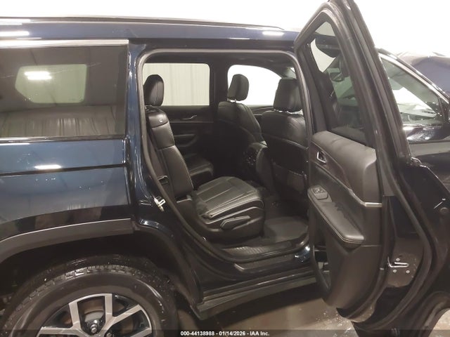 1C4RJKBG0R8584070 Jeep Grand Cherokee L Limited 4x4
