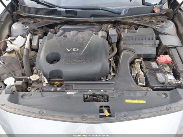 1N4AA6AP4GC402442 Nissan Maxima 3.5 Platinum