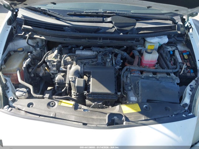 Toyota Prius Four 2014 JTDKN3DU9E1745453 Image 10