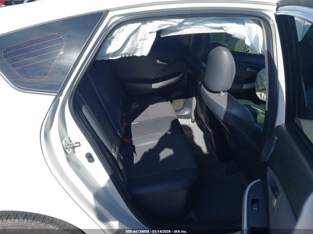 Toyota Prius Four 2014 JTDKN3DU9E1745453 Image 8