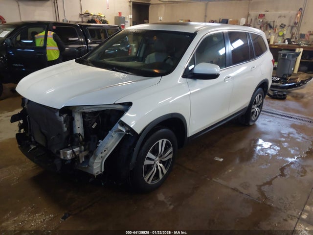 2016 HONDA PILOT 5FNYF6H58GB011666 Photo 1