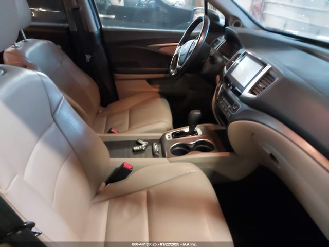 2016 HONDA PILOT 5FNYF6H58GB011666 Photo 4