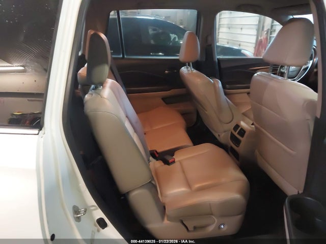 2016 HONDA PILOT 5FNYF6H58GB011666 Photo 7