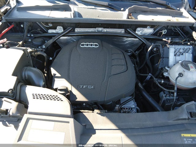 WA1BNAFYXK2076968 Audi Q5 45 Premium