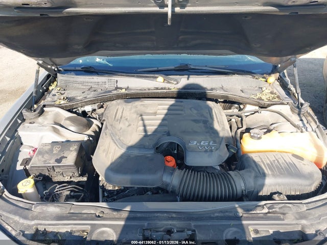 Chrysler 300 300s 2018 2C3CCABG2JH223016 Image 10