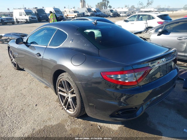 2018 MASERATI GRANTURISMO ZAM45VLA4J0271208 Photo 2
