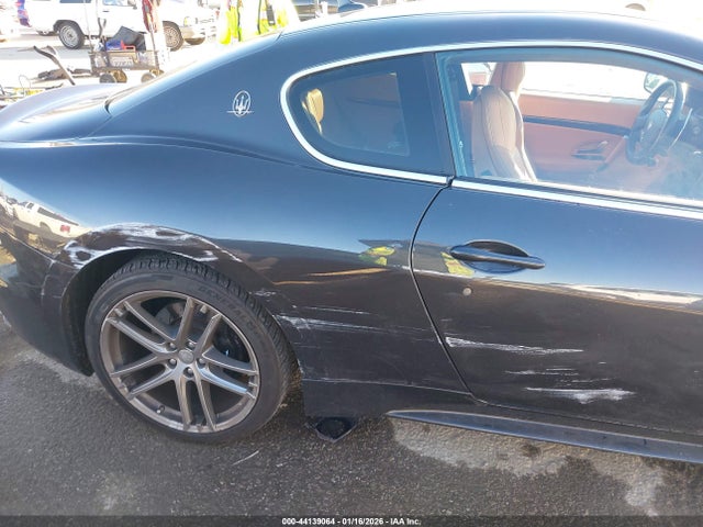 2018 MASERATI GRANTURISMO ZAM45VLA4J0271208 Photo 5