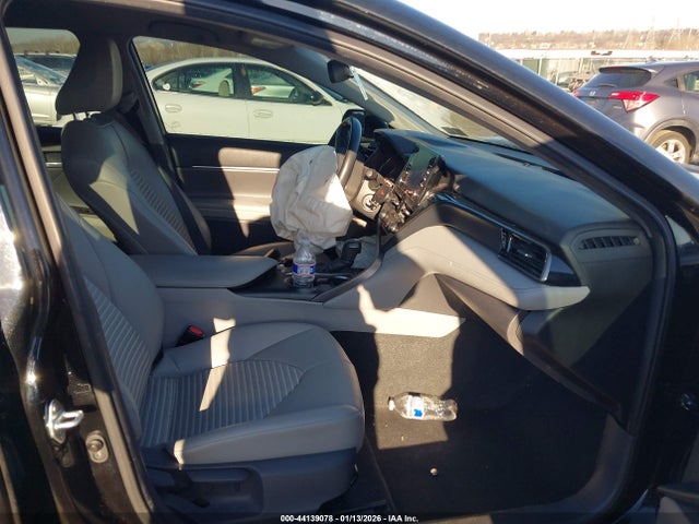 4T1G11AK1MU471229 Toyota CAMRY SE
