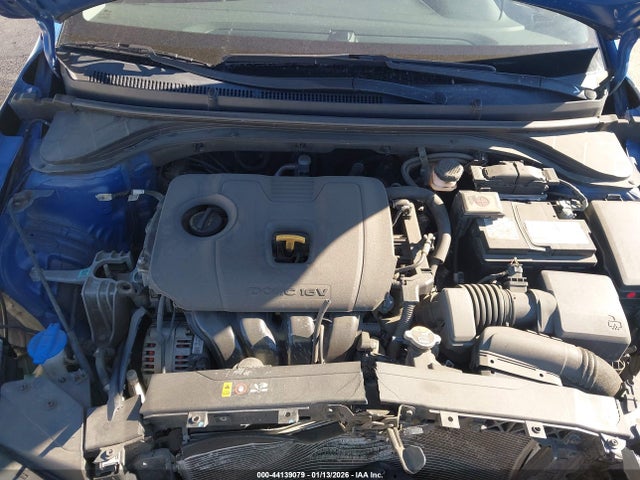 5NPD84LF3LH608524 Hyundai ELANTRA SEL