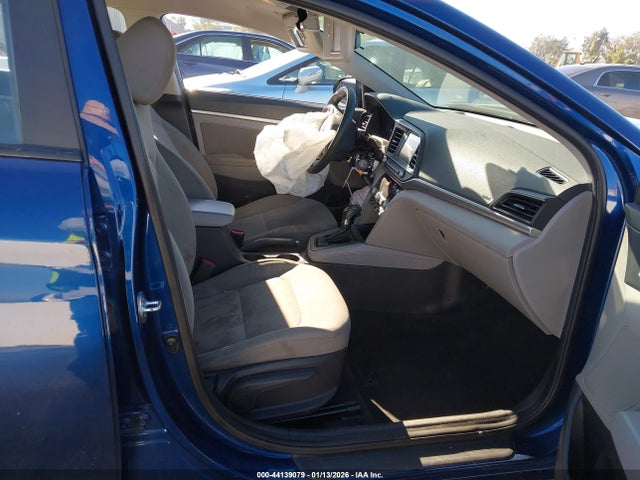5NPD84LF3LH608524 Hyundai ELANTRA SEL
