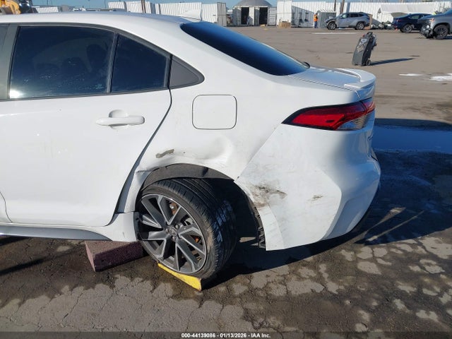 Toyota COROLLA SE 2020 5YFS4RCE1LP048044 Image 6
