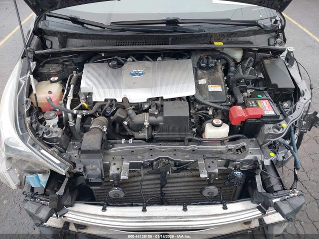 JTDKBRFU3H3566732 Toyota Prius Two
