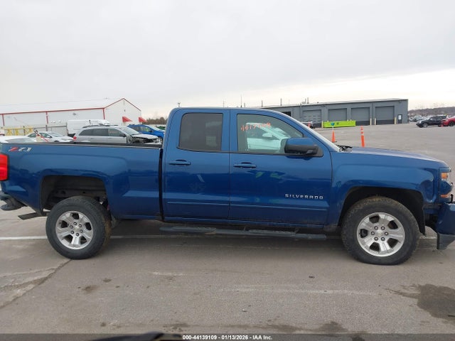 1GCVKREC6JZ189502 Chevrolet Silverado 1500 2lt