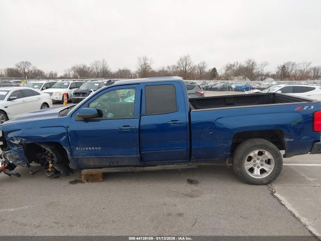 1GCVKREC6JZ189502 Chevrolet Silverado 1500 2lt